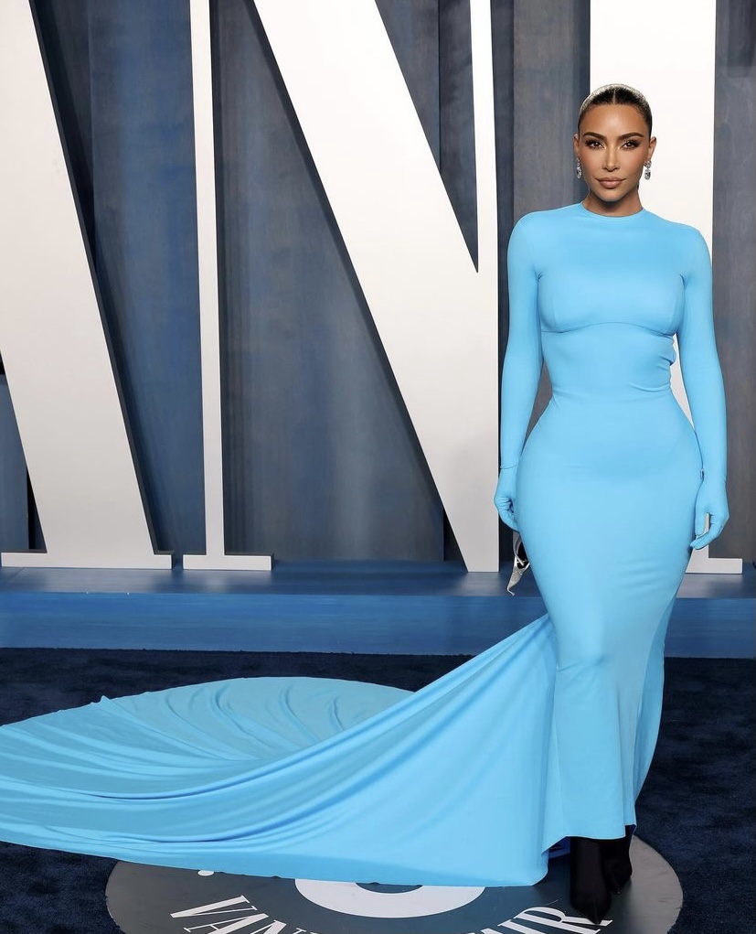 receta Censo nacional refugiados Balenciaga brand ambassador, Kim Kardashian calls out the luxury brand for  glorifying child abuse
